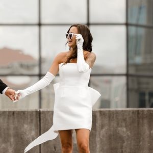 Untamed petals “Frankie” dress with gloves size 6!